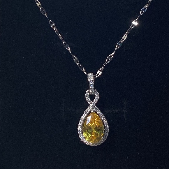 💛Elegant “Yellow Canary CZ Diamond Teardrop Halo Silver Necklace - Picture 11 of 17